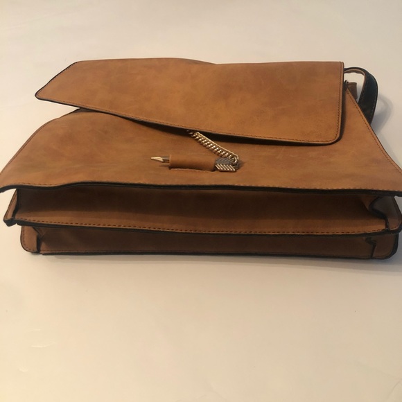 Amanda Blu light brown Purse - Picture 6 of 10